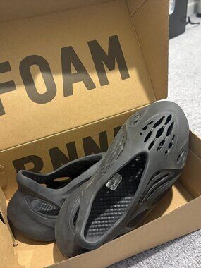 Yeezy Foam Runners